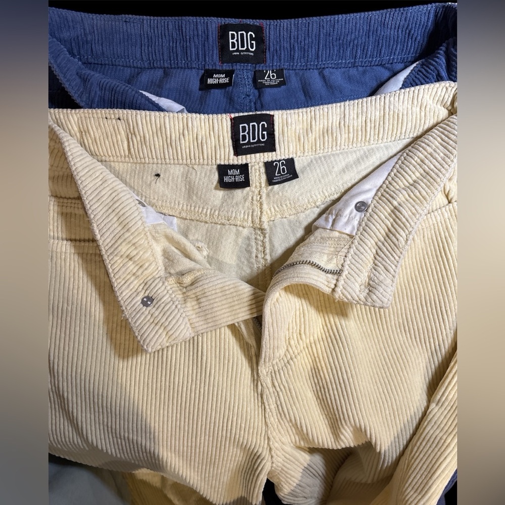 Lot of 2 pairs of BDG Mom High Rise Corduroy Pants Size 26 1 Blue & 1 in Cream